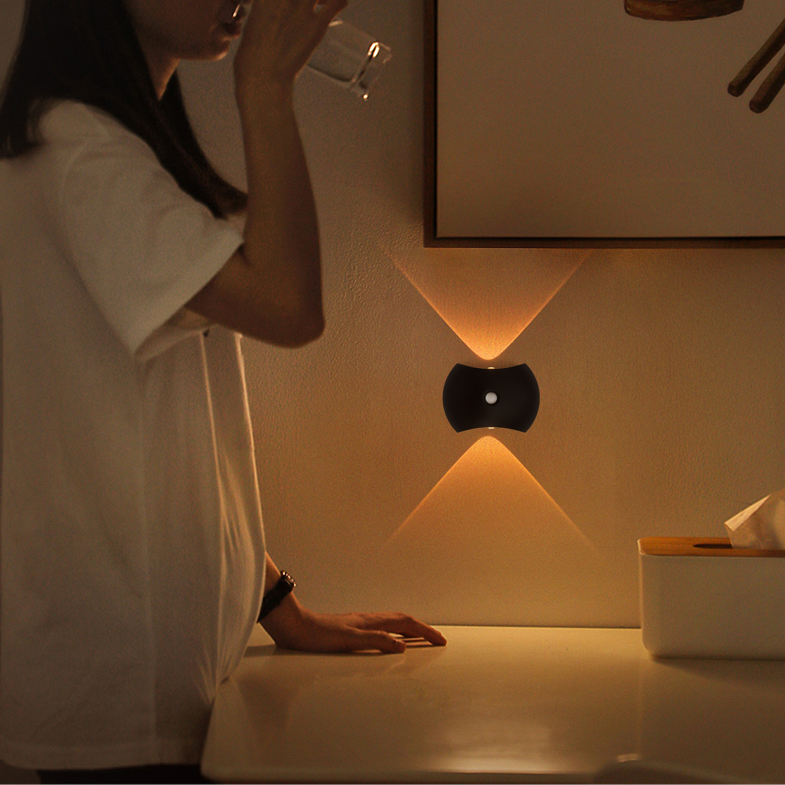 SWL005 Black-SENSOR WALL LAMP